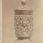 Műtárgyfotó - fedeles pohár az 1876. évi műipari kiállításon a fraknói Esterházy-kincstárból