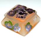 Doboz fedéllel - virágokkal