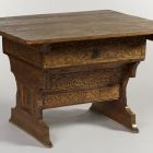 Asztal - ún. erdélyi vagy bölcsős asztal