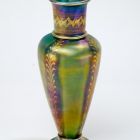 Váza - Egyiptizáló dekorral