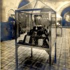 Kiállításfotó - Beck Ö. Fülöp munkái az 1906. évi Milánói vVlágkiállítás második magyar pavilonjában