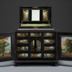 Kis kabinetszekrény