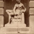 Fénykép - Václav Prachner (1784-1832 ): Kút, a Vltava folyó jelképes alakjával, tervezte: Josef Bergler (1753-1829), prágai Mária tér, 1812