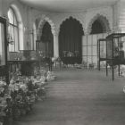 Enteriőrfotó - az Iparművészeti Múzeum kerámiagyűjteménye I. emeleti raktárának rendezése 1959-ben