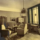 Kiállításfotó - Jánszky Béla tervezte vendégszoba berendezése az Iparművészeti Társulat 1909. évi tavaszi kiállításán