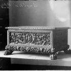 Üvegnegatív - kelengyeláda fotója, olasz reneszánsz stílusban. Iparművészeti Múzeum