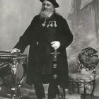 Egészalakos fotó - Zsolnay Vilmos (1828-1900)