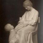 Fénykép - anya gyermekével, porcelánfigura, Plockross-Juringer műve