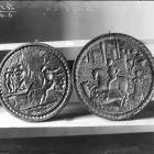 Üvegnegatív - bábsütőformák. 1/ Szent György XVII.-XVIII.század, Nagybánya. 2/ Diana és Acteon XVII. század