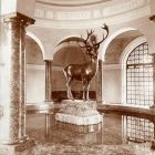 Fénykép - Adolf von Hildebrand és Carl Sattler: Szarvasszobor a  szent Hubertus-kút épületében, bronz