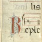 Antifonále lapjának töredéke - „R” iniciálé