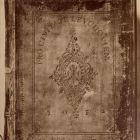 Fénykép - könyvtábla, festett pergamen, magyar, Verbőczy István Decretum Latino-Hungaricum című művéhez, Bártfa, 1632, Ráth György gyűjteménye