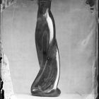 Üvegnegatív - díszedény, ún .Clutha üveg Christopher Dresser műve, Iparművészeti Múzeum