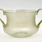 Díszüveg - Antik edénytípust (ún. karchesion) formázó